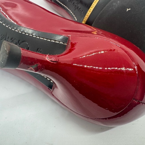 Red pumps - Picture 5 of 5